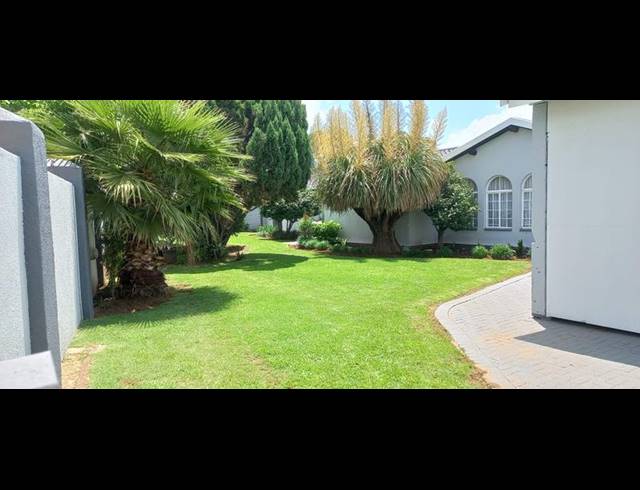 3 BEDROOM HOUSE FOR SALE IN VAALPARK